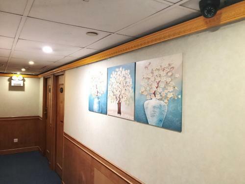 Hostal Dadol Hotel