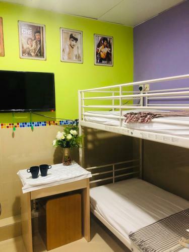 Hostal Hoi To Hostel