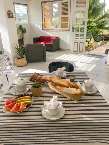 Hotel Oasis