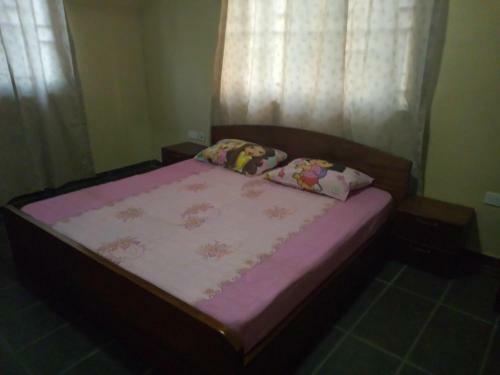 Hostal Elimens Lodge