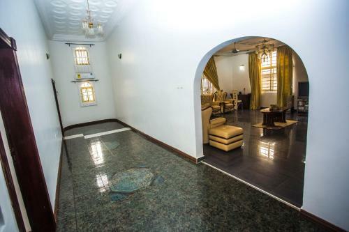 Villa Luxurious 5 Bedroom Home