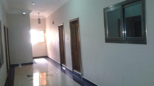 Hostal Flower City Guest House