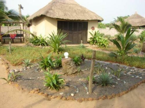 Safari Beach Lodge