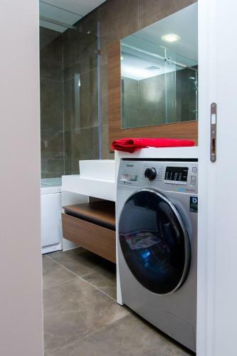 Pls Apartments - Cantonments
