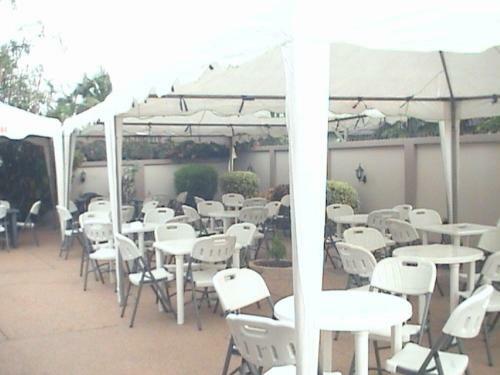 Hostal Nelis Lodge