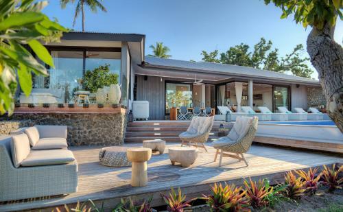 Hotel Vomo Island Resort