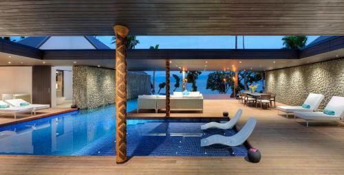 Hotel Vomo Island Resort