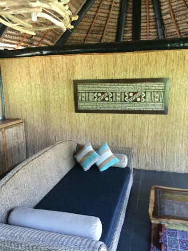Hotel Waruka Bay Resort