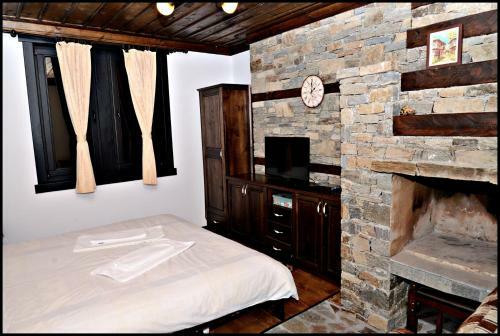 Hotel Guest House Aiva 2
