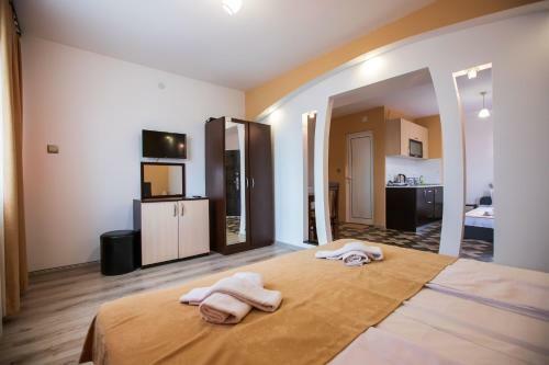 Hostal Guest House Holiday