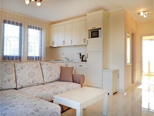 One-bedroom Apartment In Nesebar