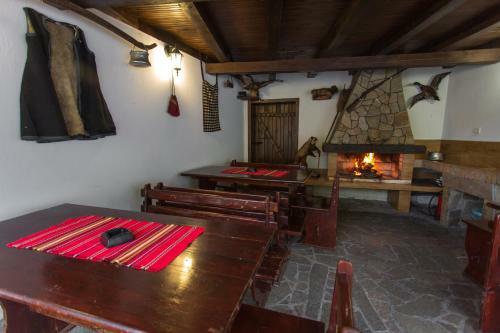Hostal Hera Guest House