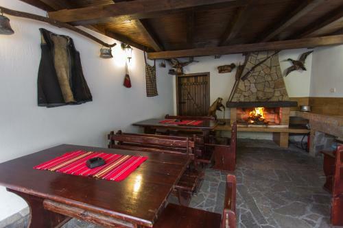 Hostal Hera Guest House