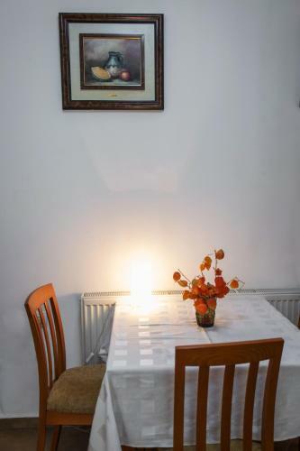 Hostal Hera Guest House