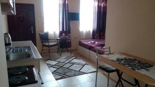 Hostal Miranis Houses