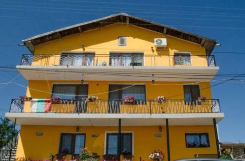 Hostal Morski Rai Rooms