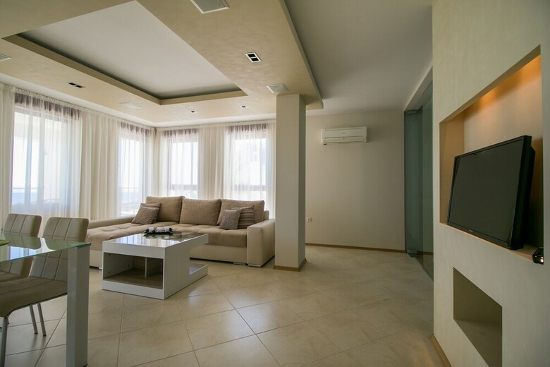 Byala Vista Cliff Apartments