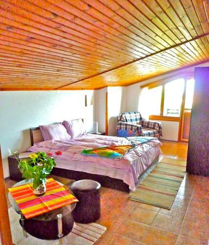 Hostal Walmar Guest House