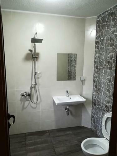 Hostal White Guest House 2