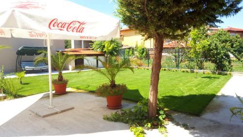 Hostal Villa Ros Guest House