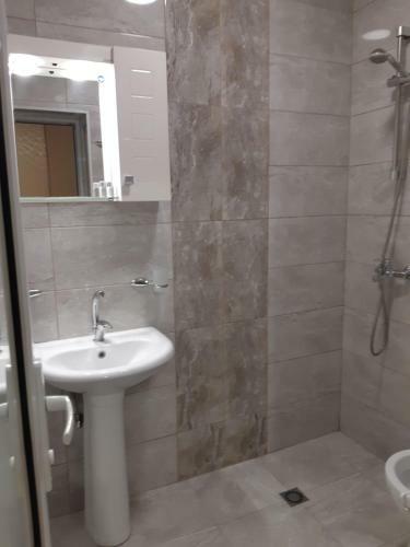 Hostal Villa Ros Guest House
