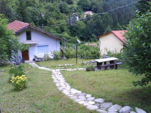 Belite Brezi Guest Apartment