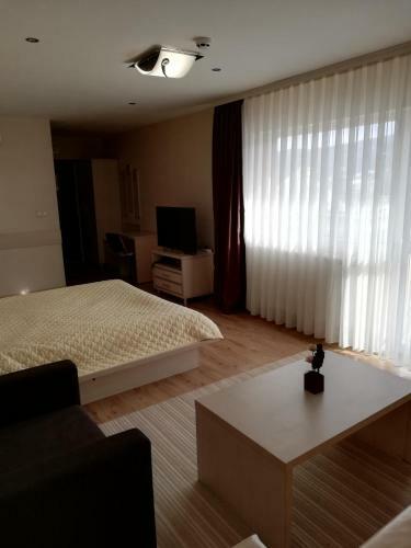 Heat Complex Family Hotel