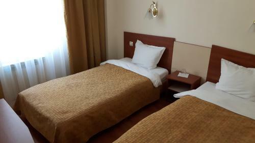 Primavera 2 Hotel