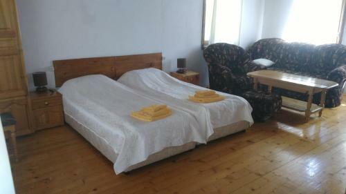 Hotel Rozhenski Han