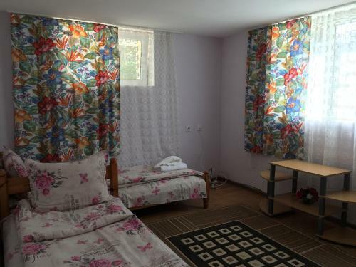Hostal Triglav Edelweiss Guest House