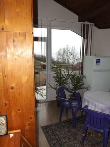 Hostal Faina Guest House