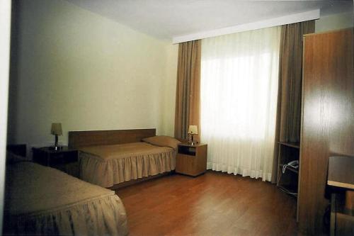 Paradise Hotel