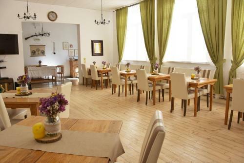 Hostal Guest House Ongal