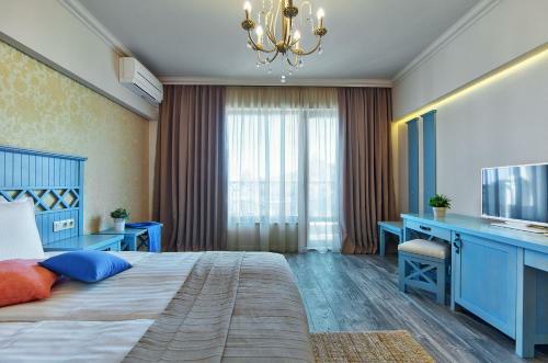 Sunny Castle Hotel