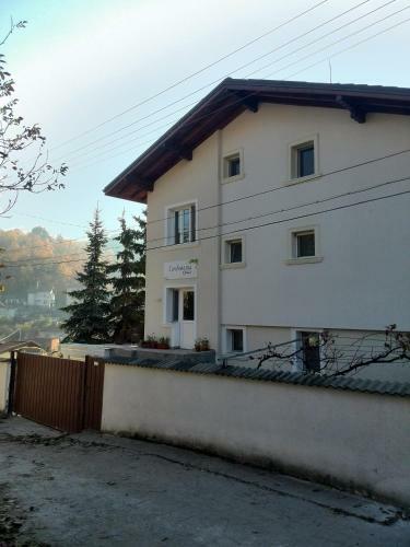 Hostal Gondova House