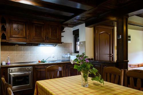 Hostal Sinabovite Houses