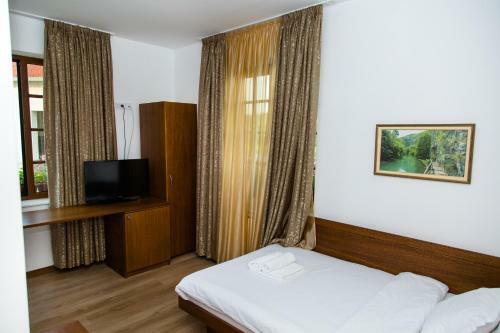Family Hotel Perla