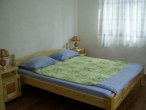 Hostal Family Hotel Shisharka