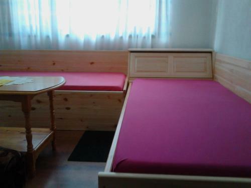 Hostal Family Hotel Shisharka
