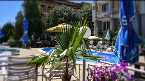 Laguna Family Hotel