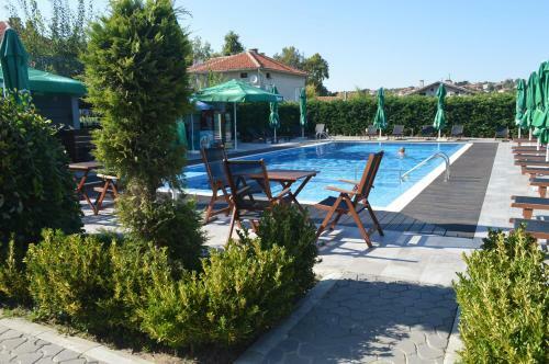 Hotel Iva Resort