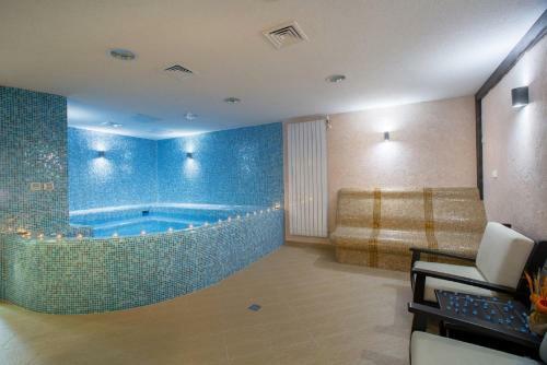 Hotel Complex Jitari