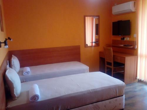 Hotel Toni