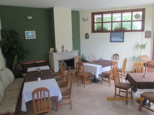 Fisherman's Hut Family Hotel