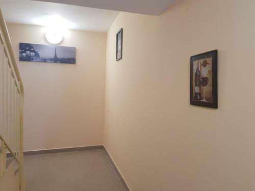 Hostal Apartments Alexandra