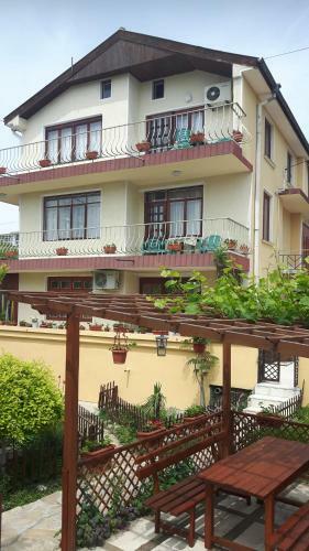Hostal Guesthouse Nikolovi