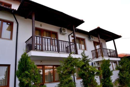 Hostal Guest House Kontrasti