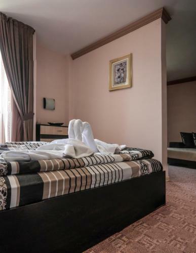 Hotel & Business Center Trakia