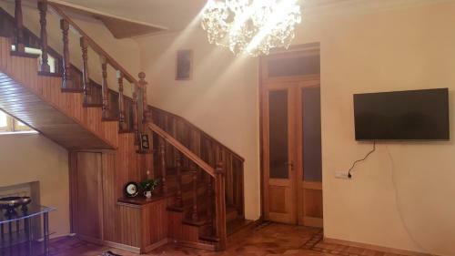 Hostal Areguni Guest House