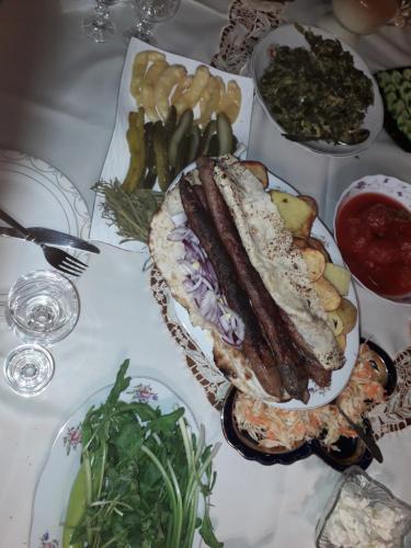 Hostal Areni House B&B
